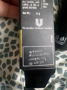 Lakme Foundation Concealer Stick- Neutral Medium