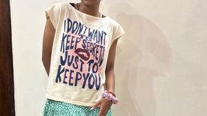 Newme Tshirt