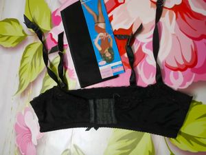 (831]Vintage Black Garter Belt &amp; Stocking Set