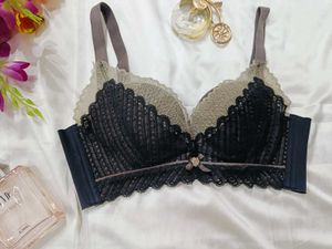 🇭🇲💫💗 Elegant Lace Bra