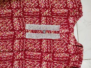 Red Hot Kurti In Good Condition