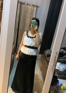 Elegant Black &amp; White Dress🖤🌻💕