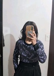 Patterned Pullover Sweater