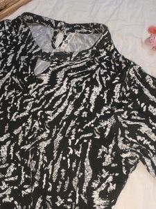 Y2K Cheetah Print Top! Trendy Top