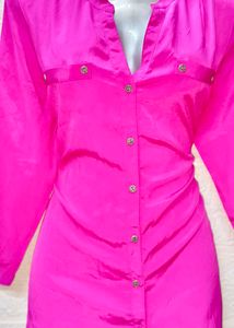 Size 34/36  🎁Buy 2 Get 1 Free 🎁Magenta Top
