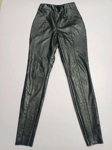Faux Leather Zipper Leggings Free Sz Fit 28-3