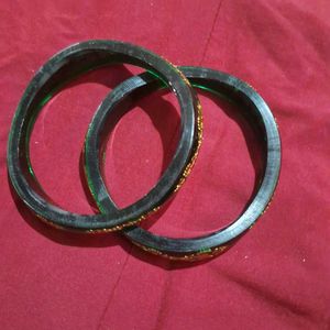 Beautiful Green And Marron Bangles