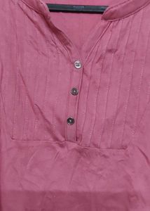 Women&#39;s Pink Top