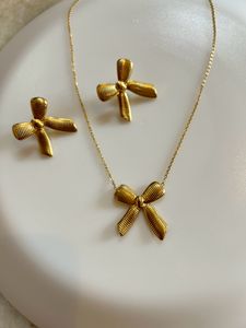 Anti Tarnish Chain And Earring Combo