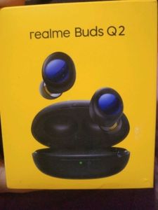 Realme Q20 Buds