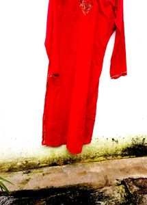 Handwork Chikenkari Red Embroidered Kurta