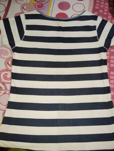 Women T-shirt