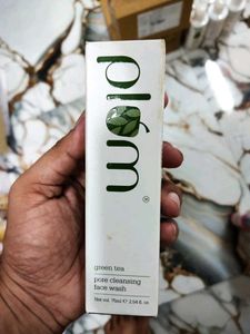 Plum Green Tea Face Wash