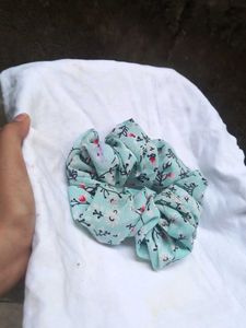 Floral Print Scrunchie