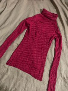 Knit Mini Skirt with high neck