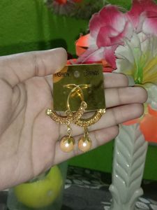Golden Earing Jewelry
