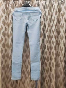 New Trendy Jeans