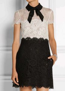 Chic Lace Mini Dress