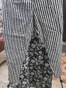 Floral Print Kurta Pillzo Set With Dupatta Size av