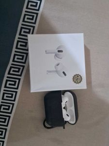 Apple Firsct Copy Airpods With Cover