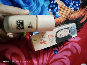 Red4Four Power Stay Foundation