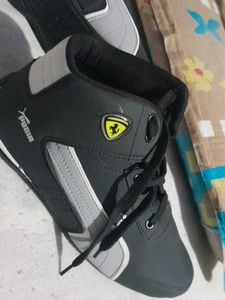 Puma High-Top Sneakers