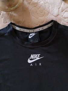 Nike Air Crop Top.