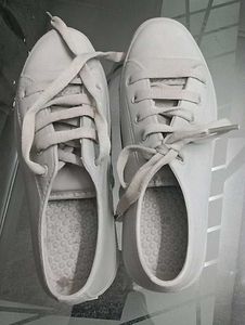 women casual shoes