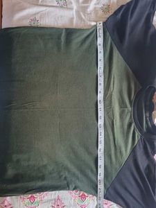 Full Sleeves Tshirt Green And Black Size L