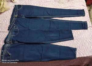 😍Jeans &amp; Capri Combo For &amp; Girl&#39;s &amp; Women&#39;s🥰