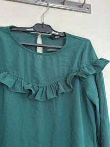 ONLY DETAILED TOP