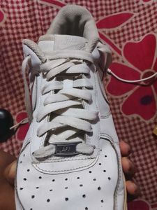 Nike White Airforce 1 Sneakers