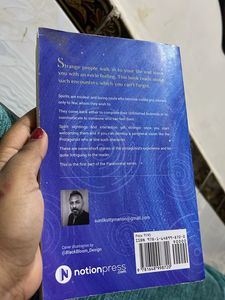 Estefa Paranormal Book