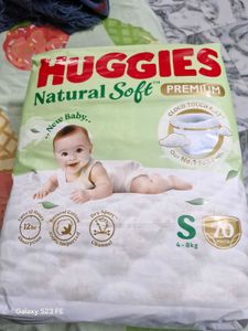 Huggies Size S  70 Pc