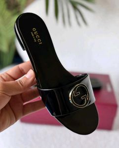 GUCCI FLATS