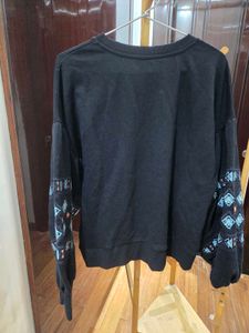 Embroidered Sleeve Sweatshirt