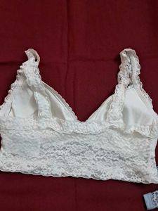 combo Of Four  Bra n panty in imported fabric