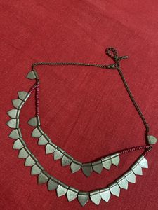 Neckpiece