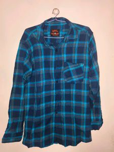 Blue Plaid Flannel Shirt Size: L