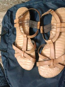 Very Soft Flat Sandals