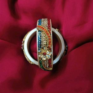 Embellished lac Bangles (Set of 2)