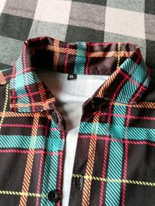 XL Plaid Print Shirt