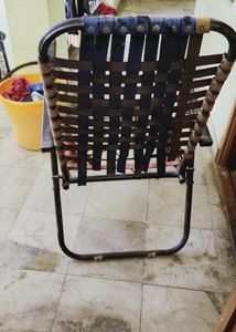 Study Chair With No Thread