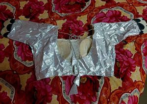 Black Saree With Padded Stitched Blouse (wom