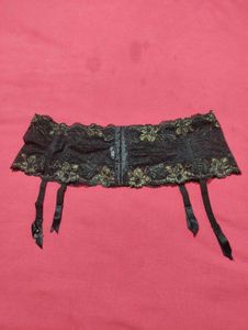Elegant Black Lace Garter Belt | size (44/46)