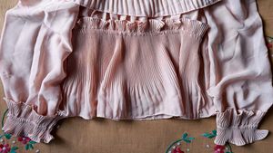 Peach Top for Girls 🤍