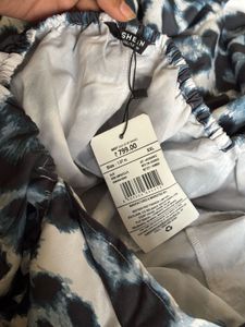 New Shein Square neck ruffle seam animal playsuit