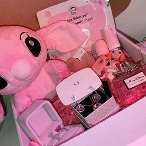 Gift Box hamper for loved ones