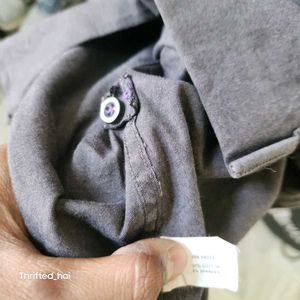 GAP Gray  Shirt Also In 2300 Coin