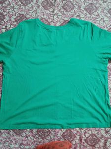 Green Tshirt
